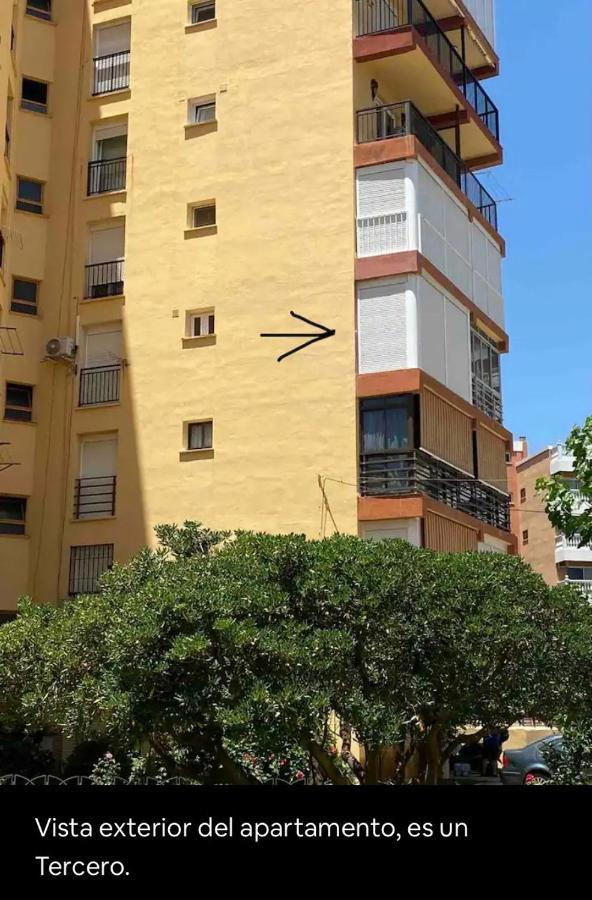 Apartamento Paseo Maritimo De Playamar Torremolinos Luaran gambar