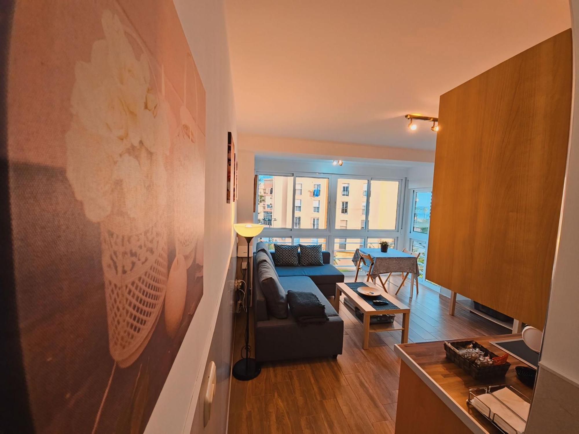 Apartamento Paseo Maritimo De Playamar Torremolinos Luaran gambar